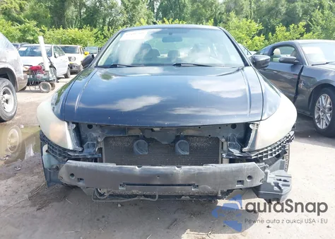 2008 Honda Accord Lxp z USA, uszkodzony, nr VIN 1HGCP26418A101022